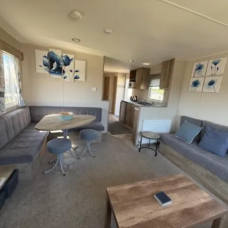 Caravan, Blue Dolphin, Holiday home Filey